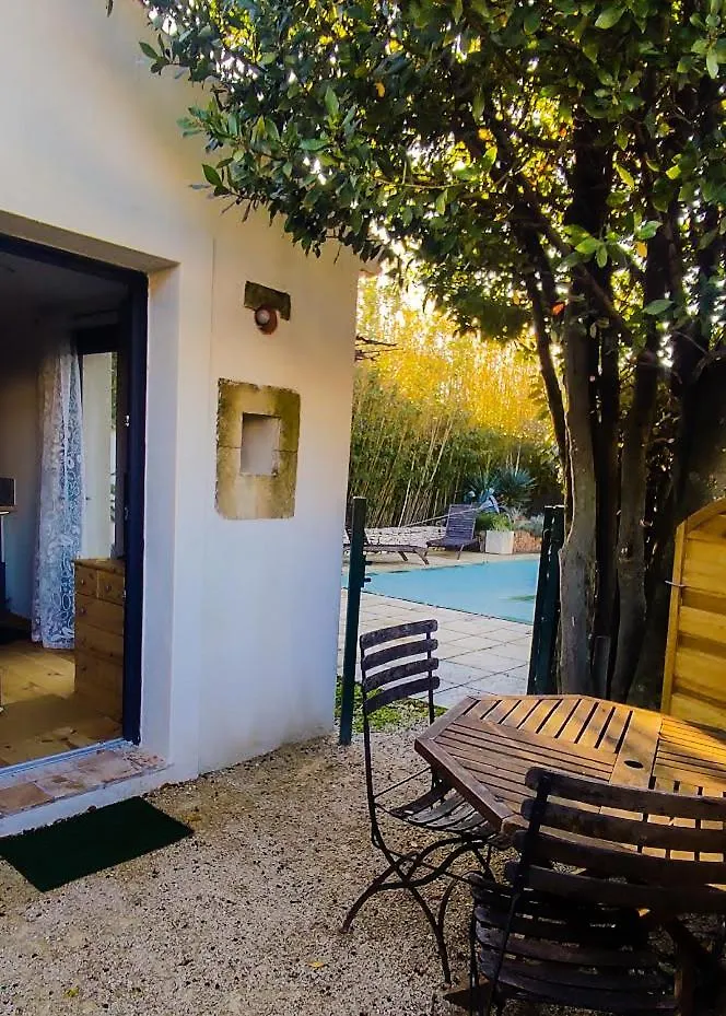 فيلا Les Treilles De Provence فينوف ليز أفيجْنْ 0*, فينوف ليز أفيجْنْ