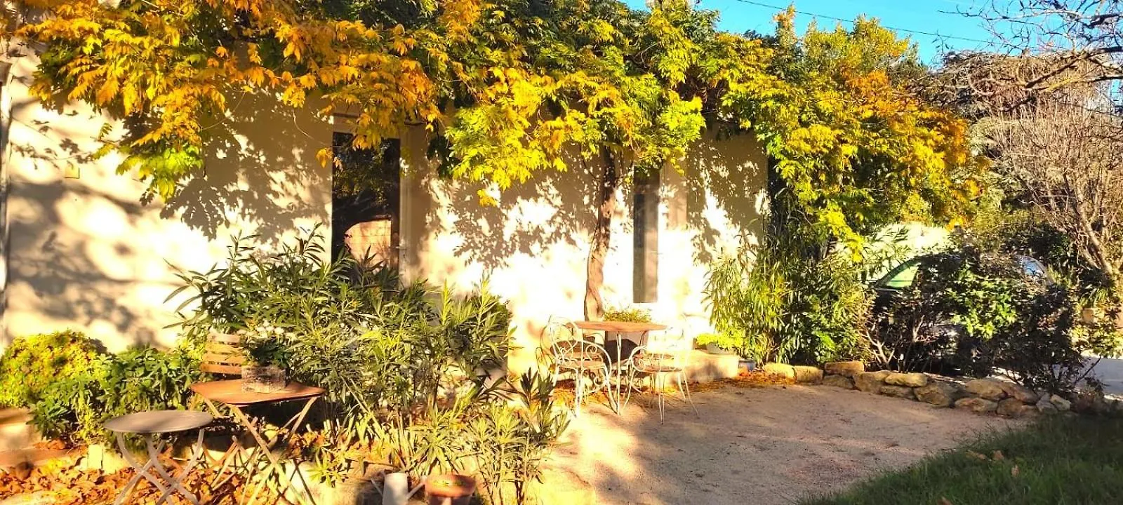 بيت للعطل فيلا Les Treilles De Provence فينوف ليز أفيجْنْ